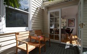 Strahan House